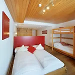 Hotel Alpinhotel Bort 3*