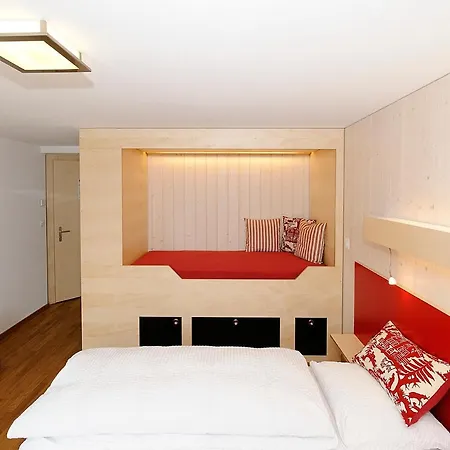 فندق Alpinhotel Bort 3*